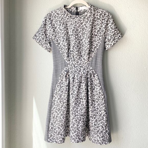 Thakoon Addition, Black and White Ditsy Floral Gray Print Sheath Dress, Size 4 - Picture 2 of 15